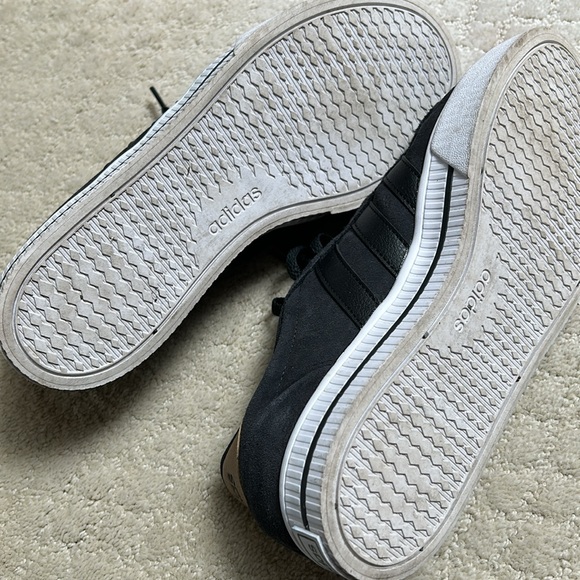 Men’s adidas daily ortholite sneakers - Picture 5 of 8